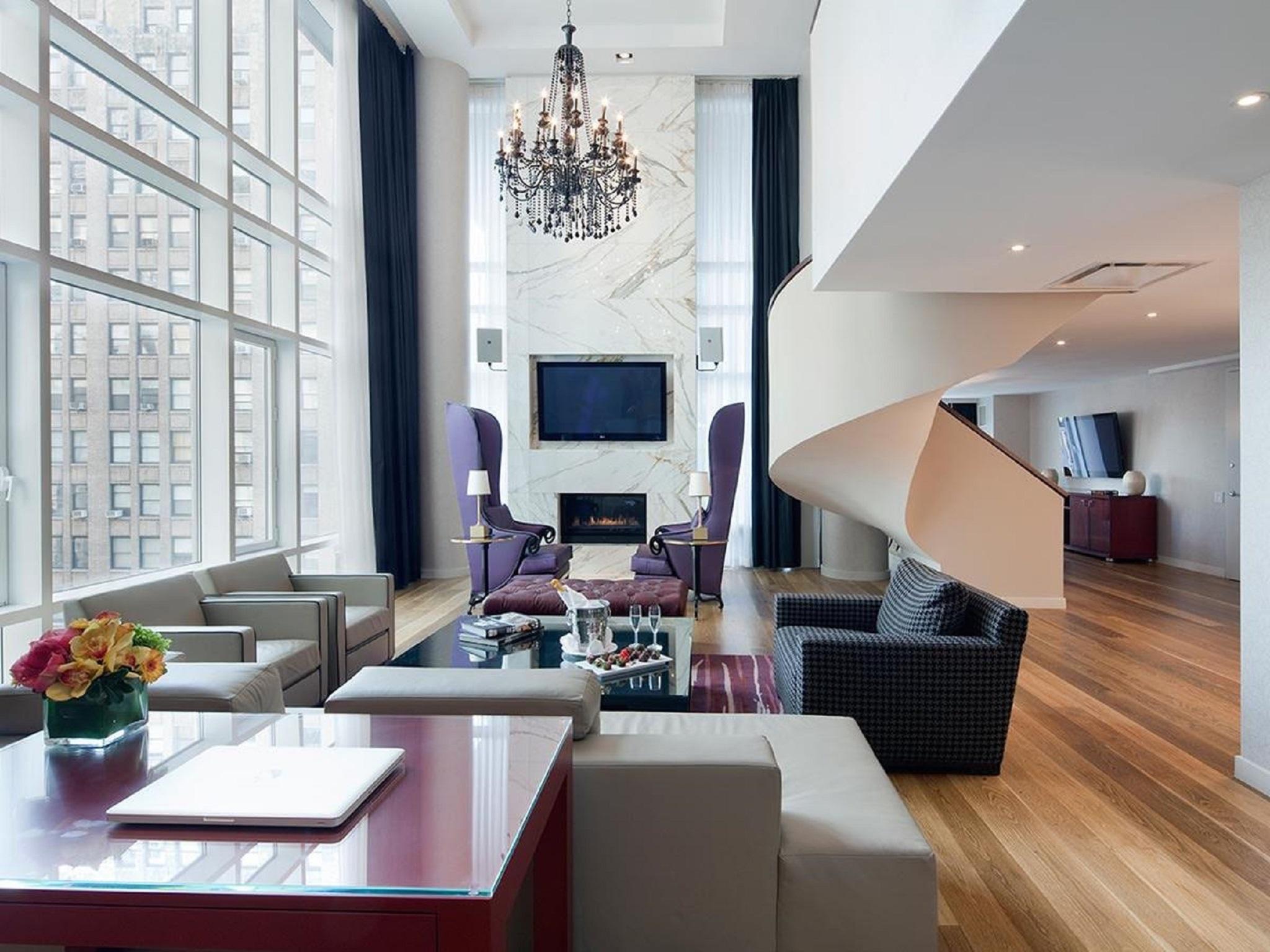 Отель Royalton Park Avenue Нью-Йорк Экстерьер фото A living room in a duplex at 100 East 53rd Street