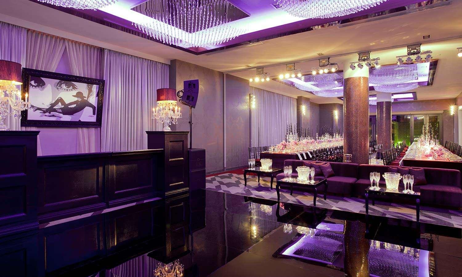 Отель Royalton Park Avenue Нью-Йорк Экстерьер фото The interior of the nightclub